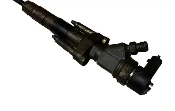 Renault Master II Fuel injector 8200101135 0445110087 549067