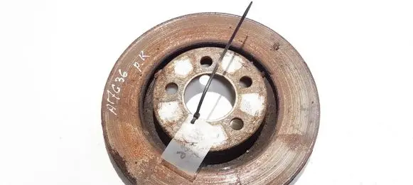 Volkswagen Golf IV Front brake disc ventiliuojamas