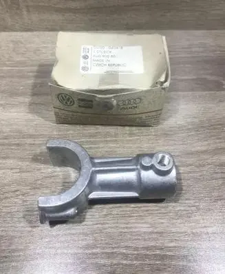Skoda Felicia I Ignition lock 6U0905851