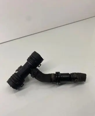 Volkswagen Tiguan Engine coolant pipe/hose 7N0121087