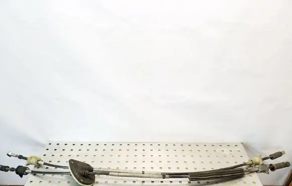 Iveco Daily 35 - 40.10 Gear shift cable linkage 504199609