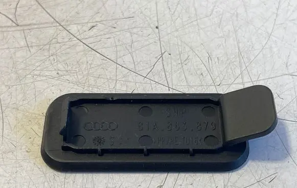 Audi Q2 - Other trunk/boot trim element 81A863879
