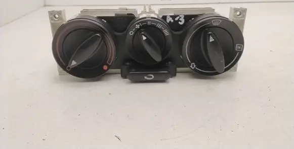 Audi A3 S3 8L Climate control unit 8L0819045A F654885K 901510980