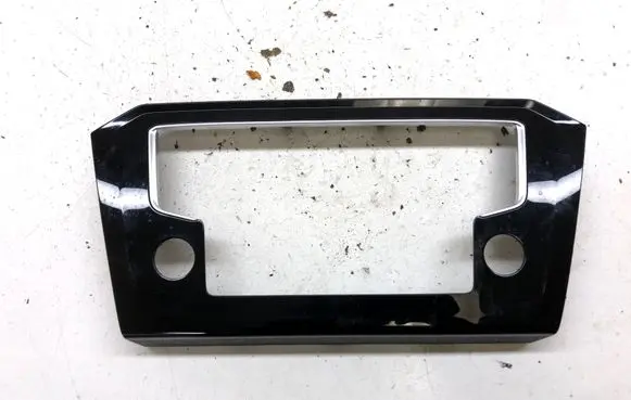 Volkswagen PASSAT B8 Radio/GPS head unit trim 3G1858069E