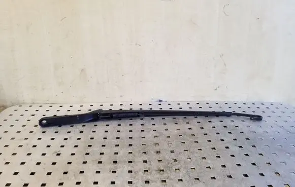 BMW X5 E53 Front wiper blade arm