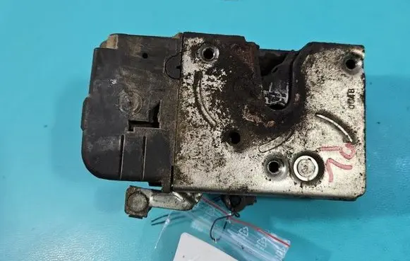 Peugeot Partner Front door lock IMPRK1558800