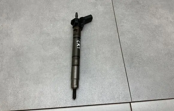 Audi A7 S7 4G Fuel injector 059130277CR 0445117042