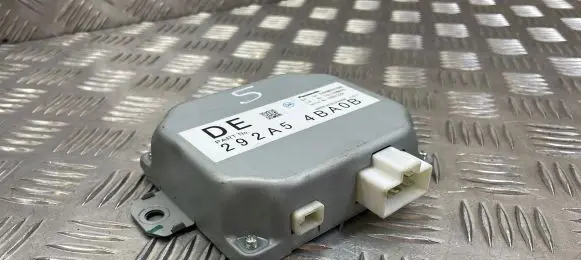 Nissan Juke I F15 Camera control unit module 292A54BA0B