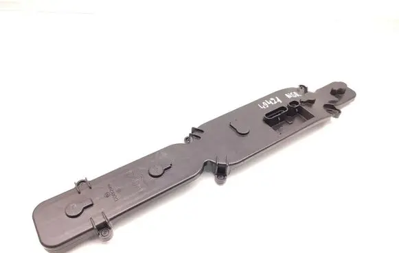 Iveco Daily 4th gen Tail light bulb cover holder 