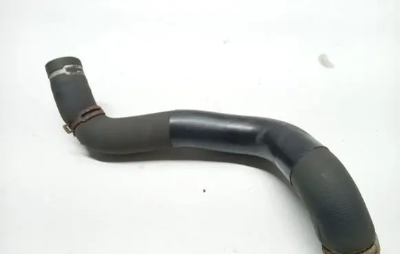 Renault Scenic II - Grand scenic II Engine coolant pipe/hose