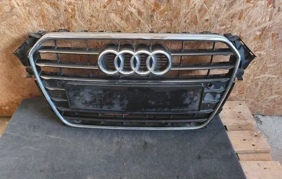 Audi A4 S4 B8 8K Front bumper upper radiator grill 8K0853651E 8K0853651F