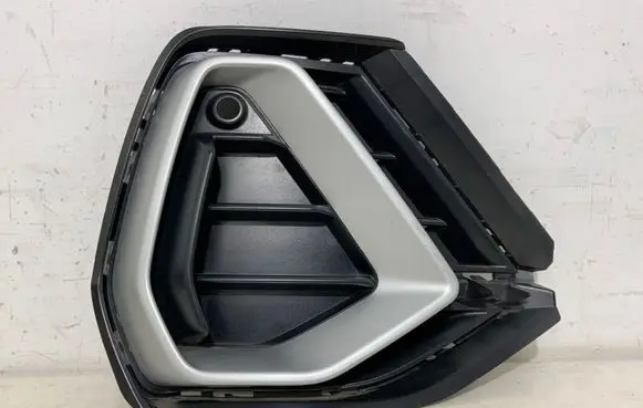 Audi Q3 F3 Front bumper lower grill 83A807682D