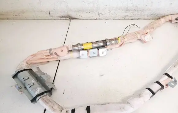 Mazda 2 Roof airbag