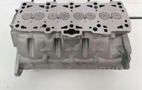 Volkswagen Touran II Engine head 5903999259860