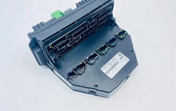 Mercedes-Benz E W212 SAM control unit A2319021103 A2129014507 A2129009025