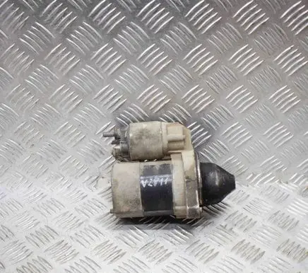 Ford Focus Starter motor CV6T11000GA ESW10E40