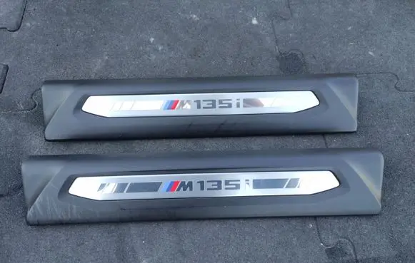 BMW 1 F40 Front sill trim cover 8072730
