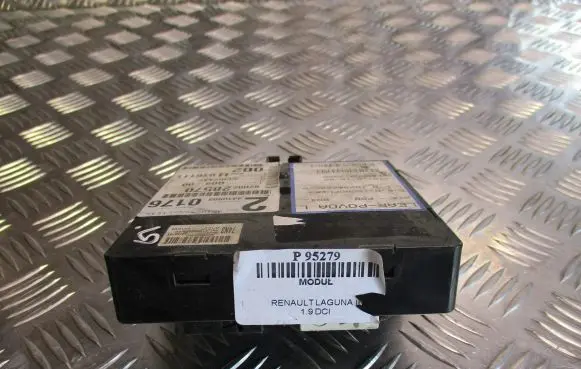 Renault Laguna II Fuse box set 8200228570