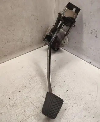 Clutch pedal