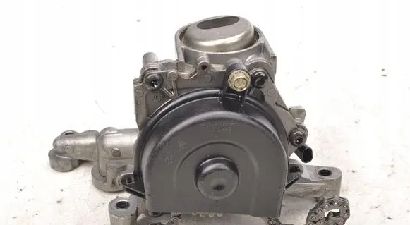 Opel Astra K Oil pump 55494790