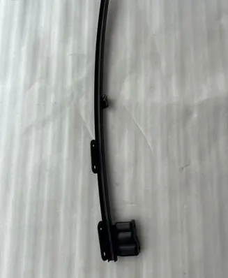 Subaru Crosstrek III Front door windshield rail 