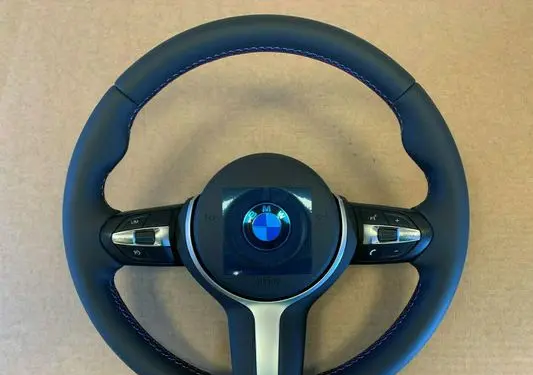 BMW X4 F26 Steering wheel 32307847455 32307848339
