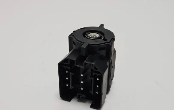 BMW 5 E39 Ignition lock contact 8363706