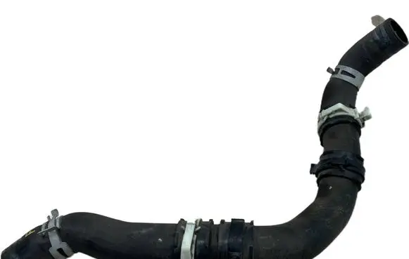 Engine coolant pipe/hose
