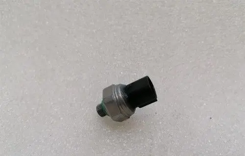 BMW 3 G20 G21 Air conditioning (A/C) pressure sensor 64539323858