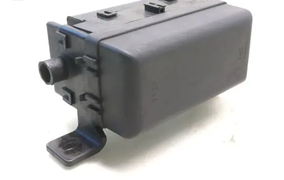 KIA Sorento Fuse module 0K53A67BX1