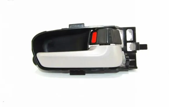 Suzuki Grand Vitara II Front door interior handle