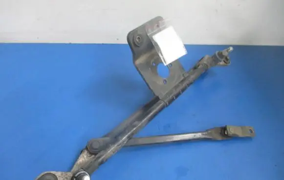 Hyundai Matrix Front wiper linkage and motor