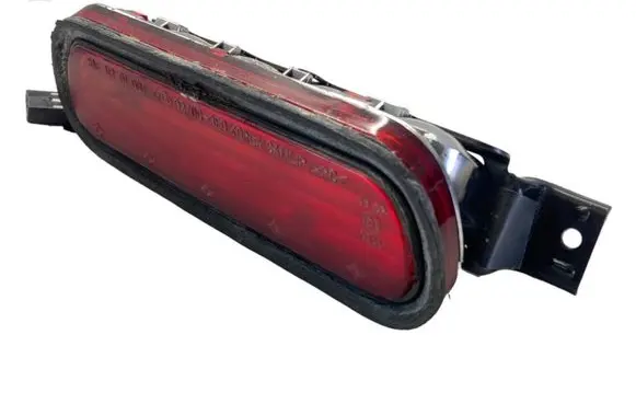KIA Sorento Third/center stoplight 927003E0