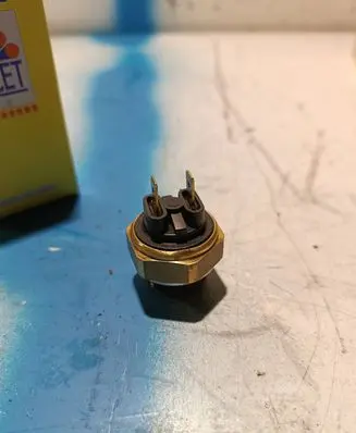 Skoda Favorit pick-up (787) Coolant temperature sensor 75020