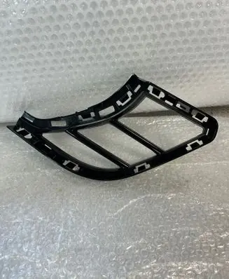 Front bumper lower grill