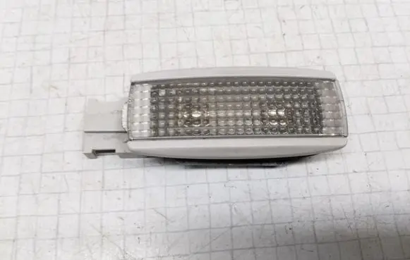 Volkswagen Golf IV Other interior light 3B0947113