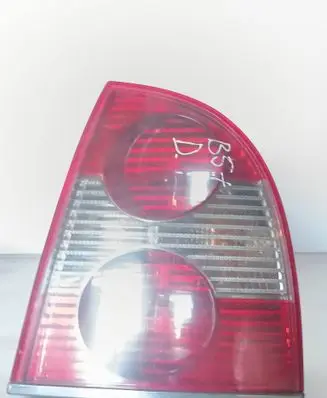 Volkswagen PASSAT B5.5 Rear/tail lights