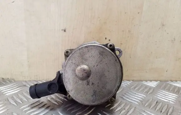 Renault Scenic I Vacuum pump 72238908A 8200072985