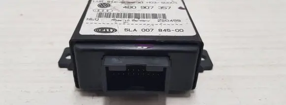 Audi A8 S8 D2 4D Light module LCM 4B0907357 5LA00784500 220498