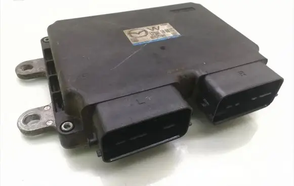 Mazda 3 I Engine control unit/module LF5W18881C E6T57773H2
