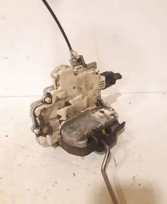 Audi A4 S4 B7 8E 8H Front door lock 8E1837016AA