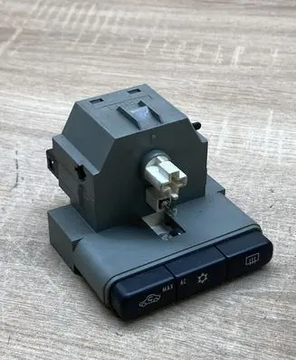 Opel Astra G Climate control unit 501963