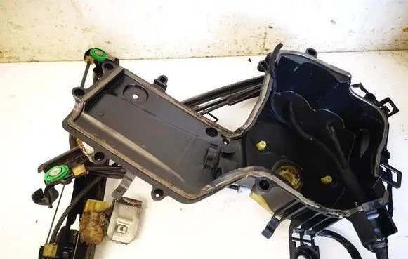 Seat Leon (1P) Sliding door window regulator with motor 1P0837401D
