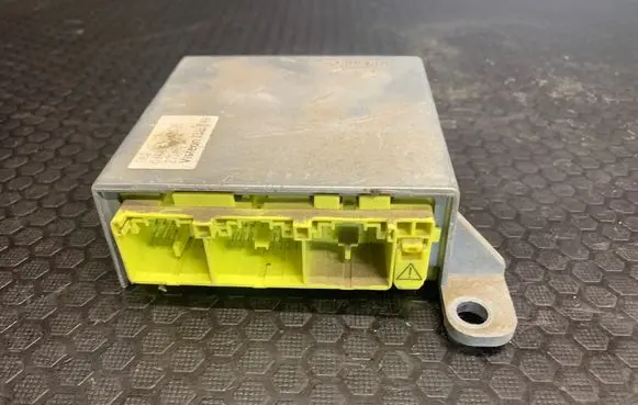 Mazda 6 Airbag control unit/module GJ6A57K30B 2124B 3326249