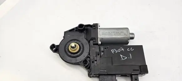 Peugeot 307 CC Front door window regulator motor 9651734780