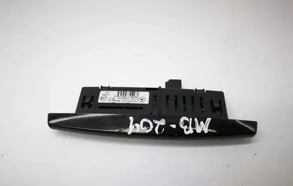 Mercedes-Benz C W204 Parking PDC sensor display screen A2045420323