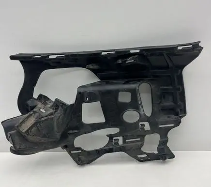 Volvo V60 Front bumper mounting bracket 31323840