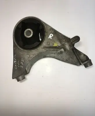 Chevrolet Captiva Engine mount bracket X04140