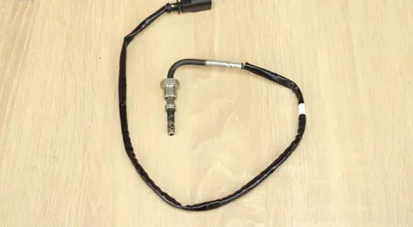 Audi A6 S6 C7 4G Exhaust gas temperature sensor 4G0906088J