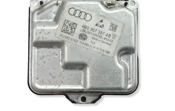 Audi A5 Headlight ballast module Xenon 4M0907397AB 01155221AD